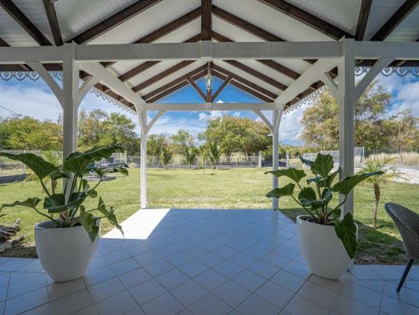 Martinique Home 1027226