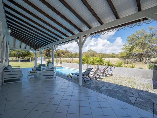 Martinique Home 1027226