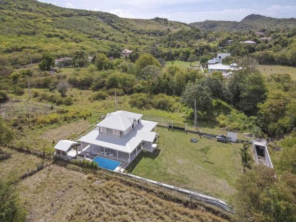 Martinique Home 1027226