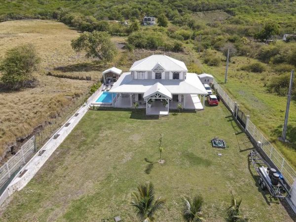 Martinique Home 1027226