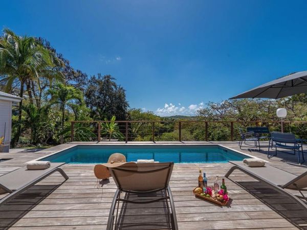 Martinique Home 1027228