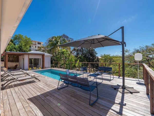 Martinique Home 1027228