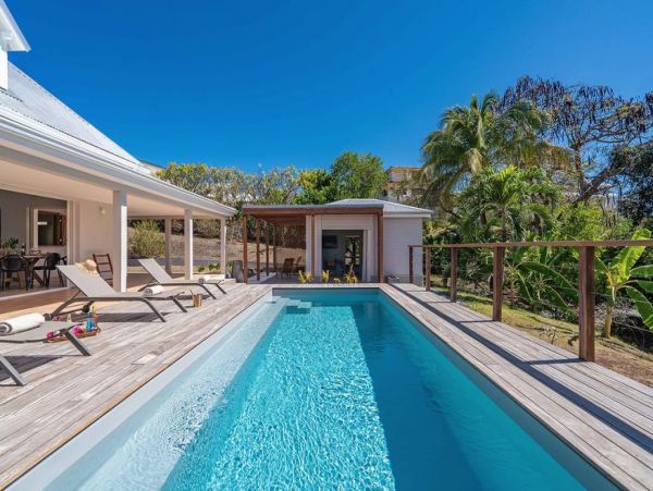 Martinique Home 1027228