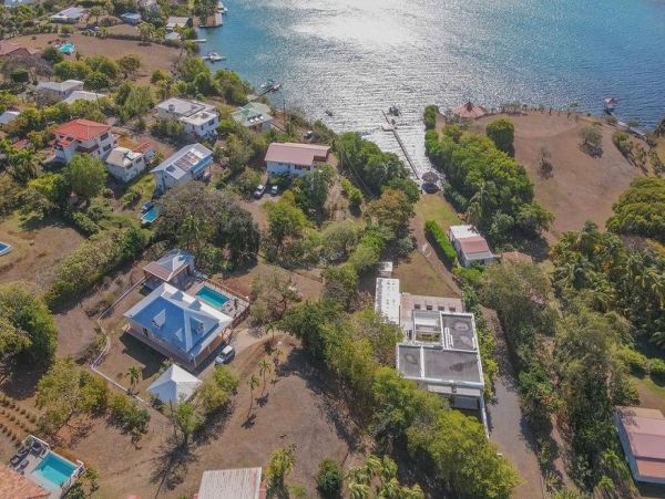 Martinique Home 1027228
