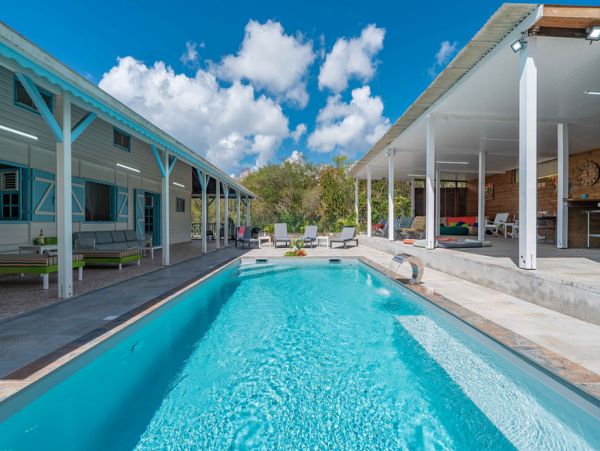 Martinique Home 1027229