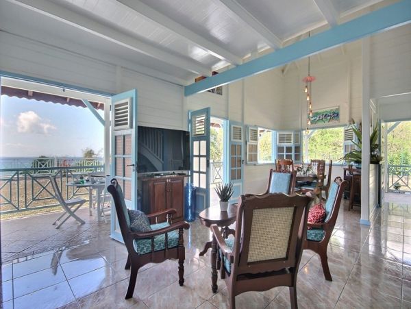 Martinique Home 1027229