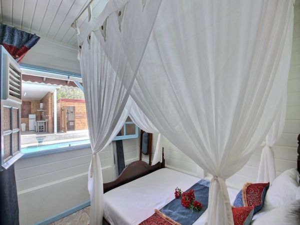 Martinique Home 1027229