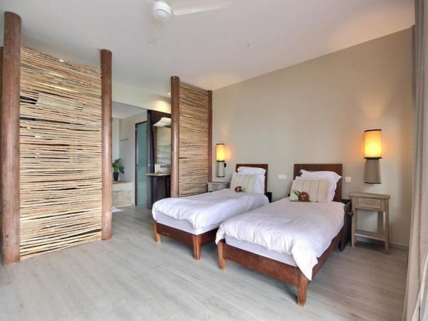 Martinique Home 1027231