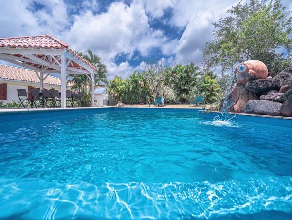 Martinique Home 1027232
