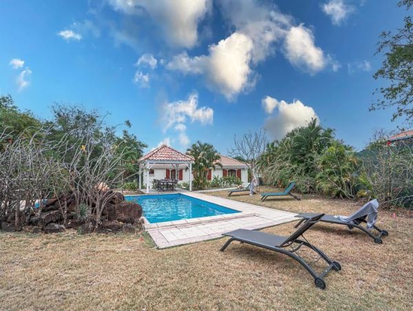 Martinique Home 1027232