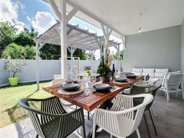 Martinique Home 1027234
