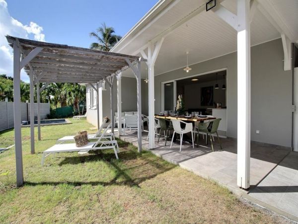 Martinique Home 1027234