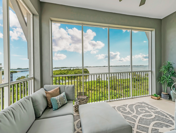 3 Bedroom 3 Bath Luxury Penthouse with Spectacular Sunset Views