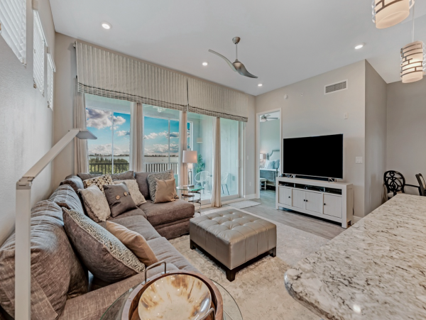 3 Bedroom 3 Bath Luxury Penthouse with Spectacular Sunset Views