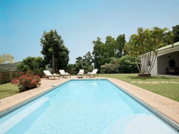 Martinique Home 1027236
