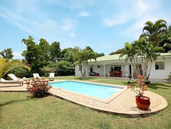 Martinique Home 1027236
