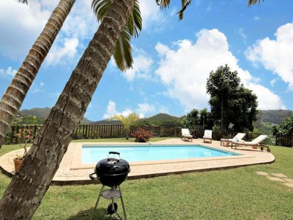 Martinique Home 1027236