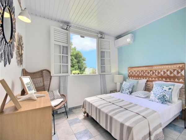 Martinique Home 1027236