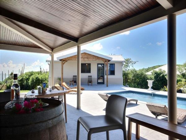Martinique Home 1027237