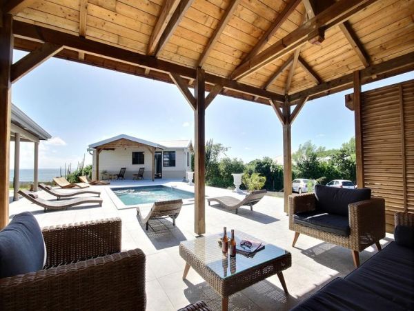 Martinique Home 1027237