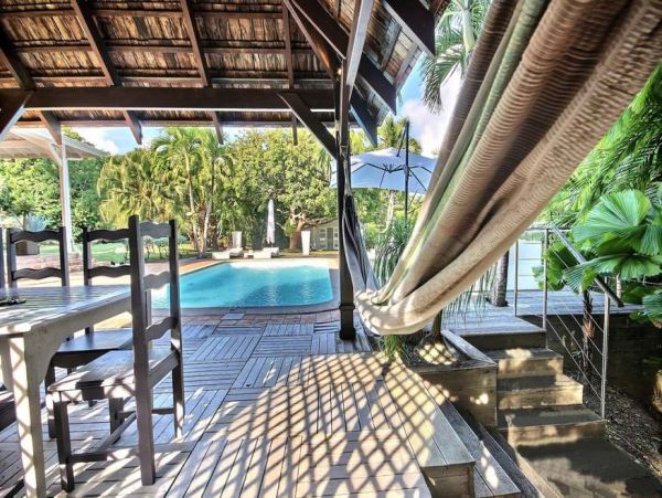 Martinique Home 1027238
