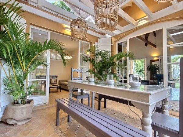 Martinique Home 1027238