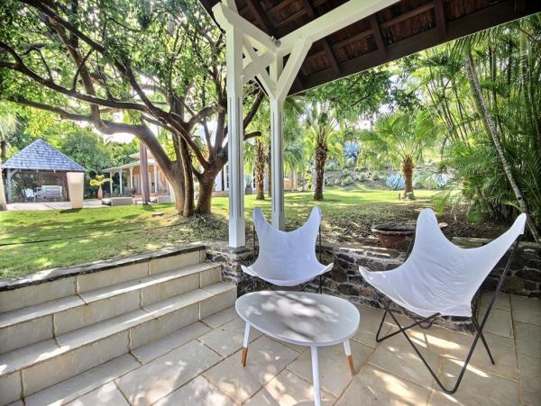 Martinique Home 1027238
