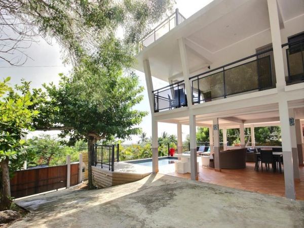 Martinique Home 1027240