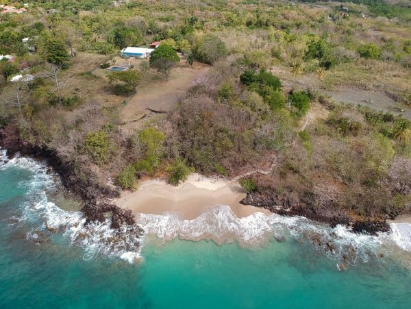 Martinique Home 1027241