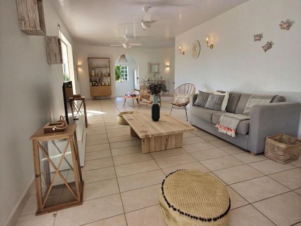 Martinique Home 1027241