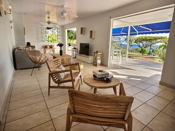 Martinique Home 1027241