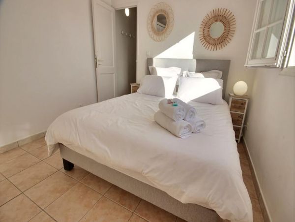 Martinique Home 1027241