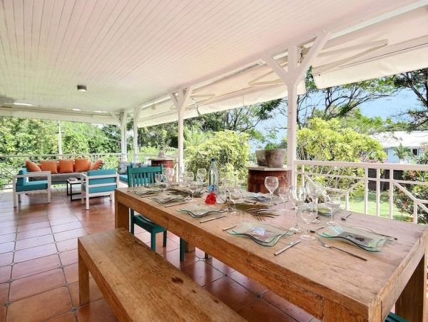 Martinique Home 1027242
