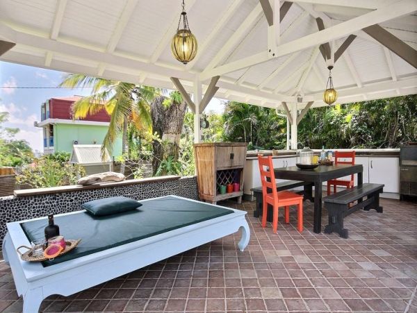 Martinique Home 1027242