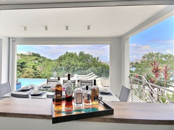 Martinique Home 1027243