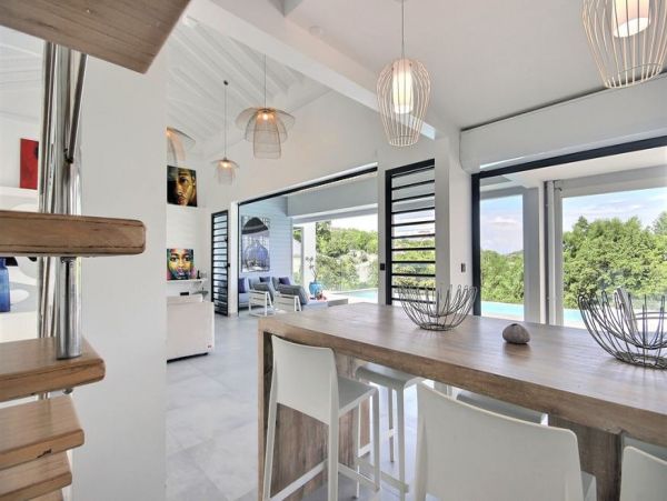 Martinique Home 1027243