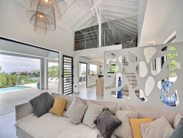Martinique Home 1027243
