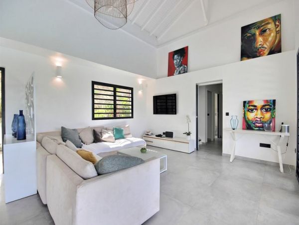 Martinique Home 1027243