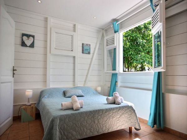 Martinique Home 1027244
