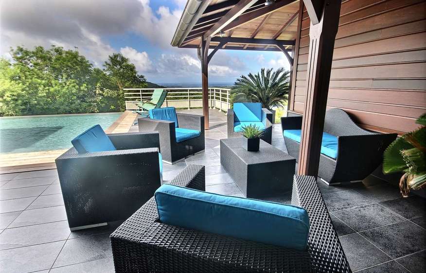 Martinique Home 1027245