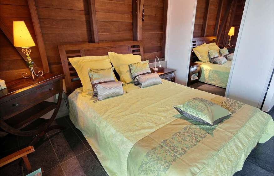 Martinique Home 1027245