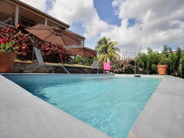 Martinique Home 1027248