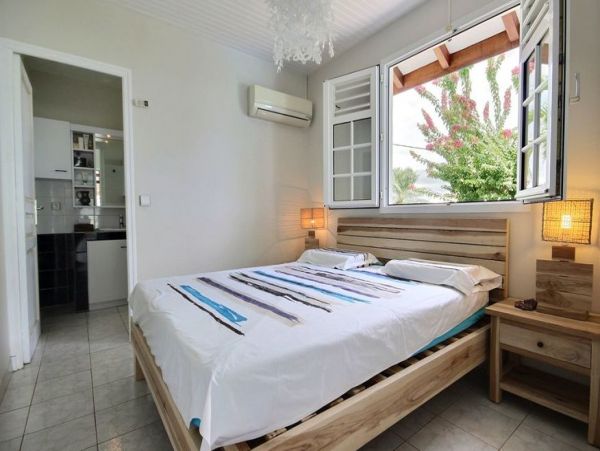 Martinique Home 1027249