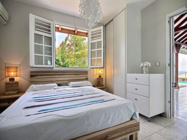 Martinique Home 1027249