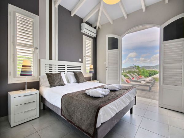 Martinique Home 1027250