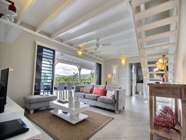Martinique Home 1027251