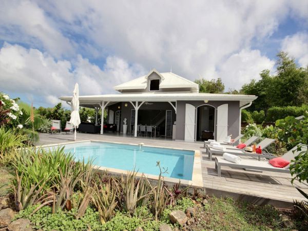 Martinique Home 1027251