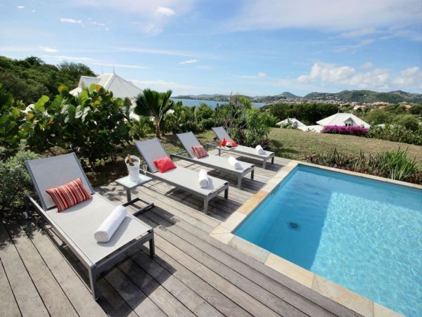 Martinique Home 1027252