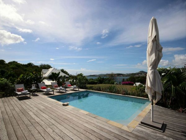 Martinique Home 1027252