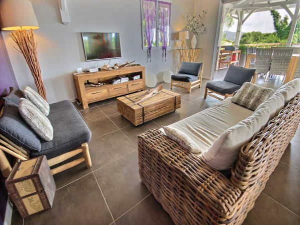 Martinique Home 1027253